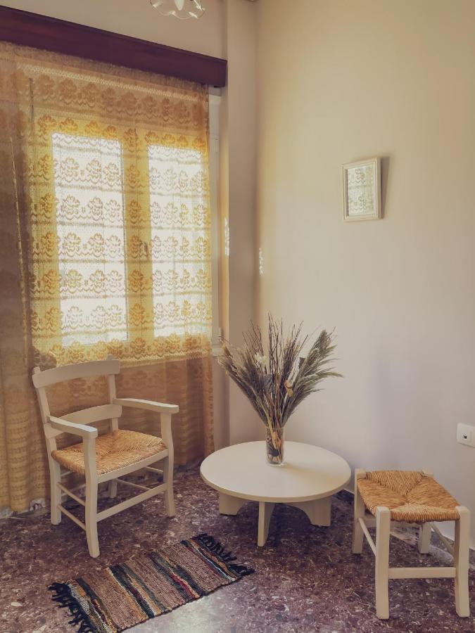 Maria'S Apartment In Old Town Ierápetra Buitenkant foto
